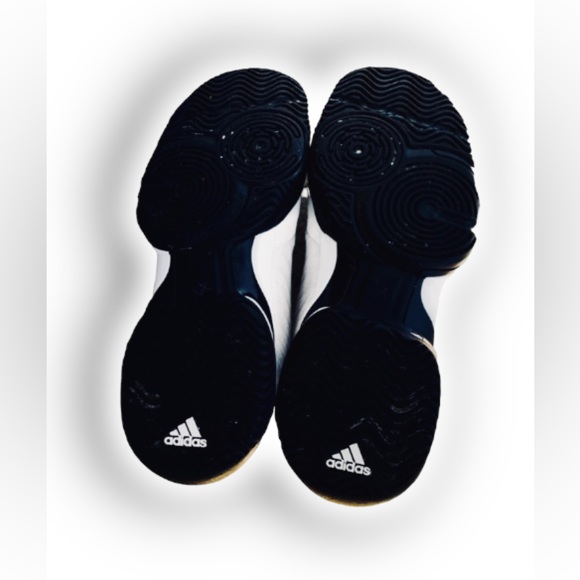 Adidas Barricade Boost • Kids Shoes • Size 3 • Unisex Youth - Picture 3 of 6